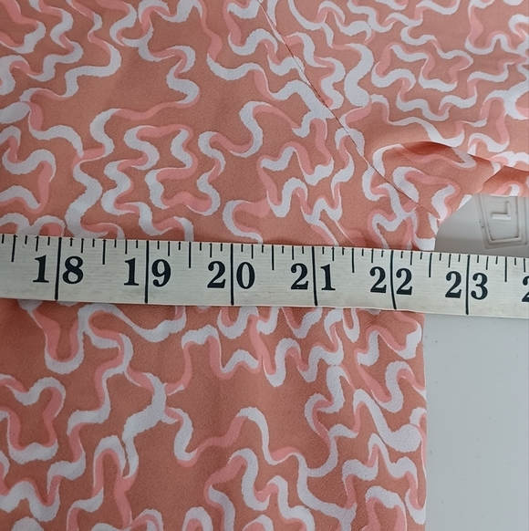 Halogen Abstract Print Sz 1X Wrap Long Sleeve Blouse - Picture 9 of 16